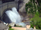 ダムの写真